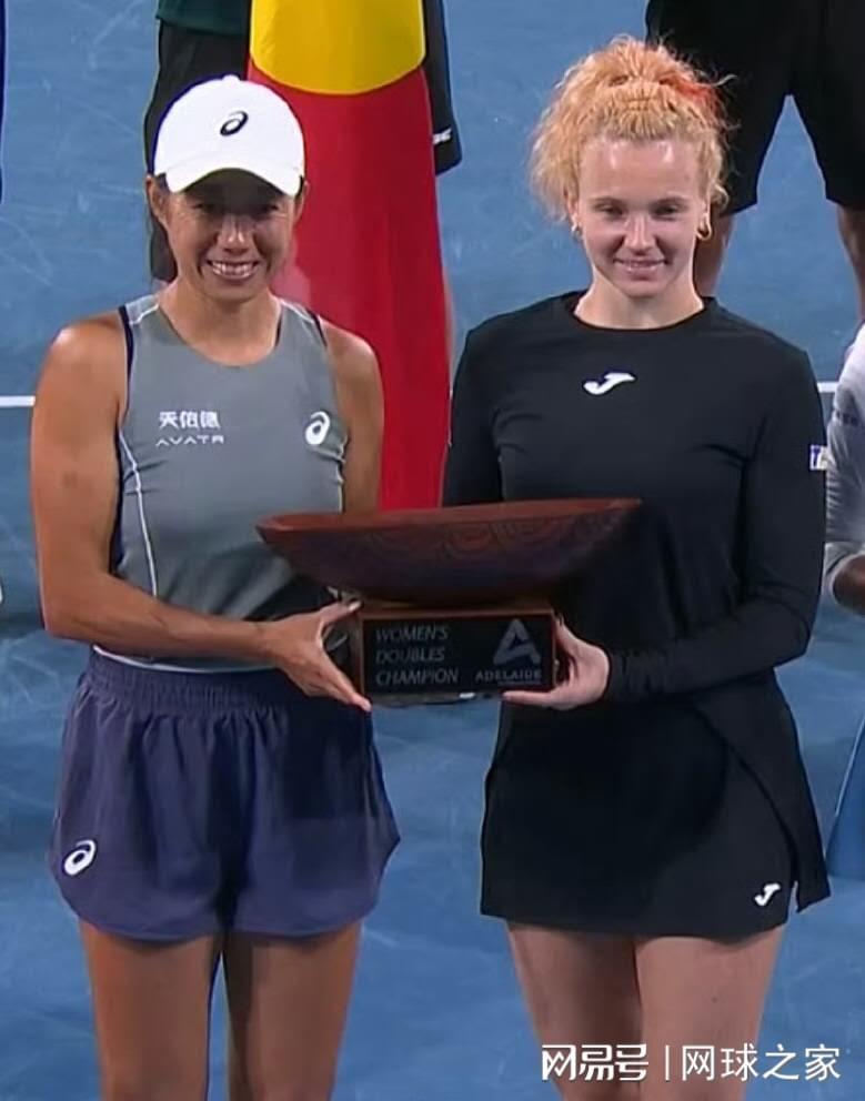 世界杯比赛集锦-中国网球连续两周有冠军入账！张帅女双决赛上演横扫携冠出征澳网