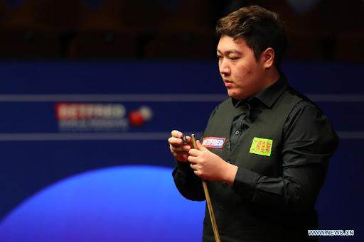 世锦赛出局颜丙涛还得磨炼 大师赛夺冠成赛季亮点