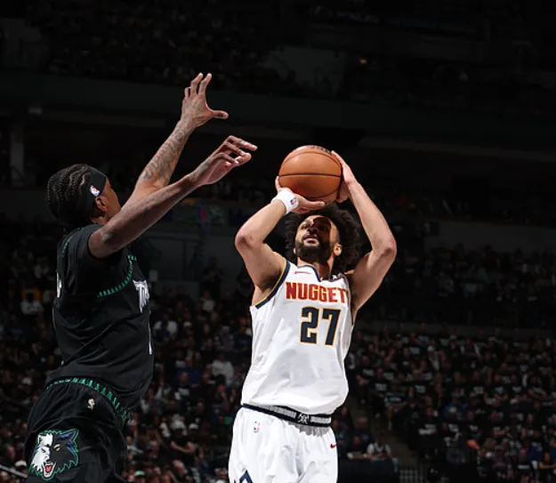 世界杯比赛集锦-战报：掘金半场54-50领先森林狼，约基奇14分&amp;amp;多森姆16分